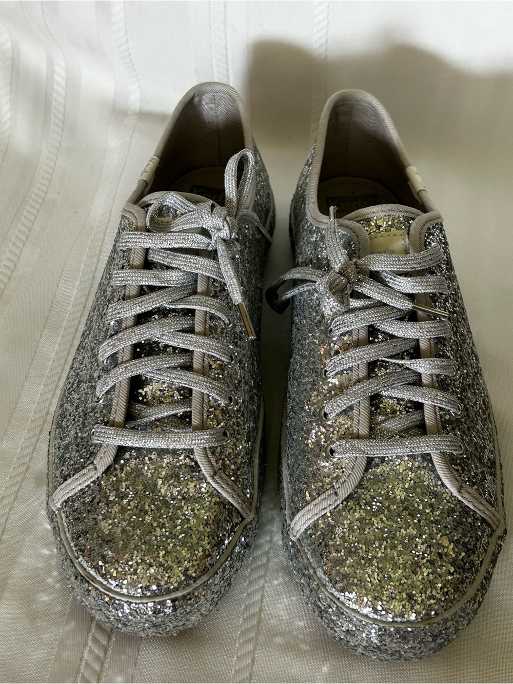Keds For Kate Spade Womens 9 Silver Glitter Dipped Low Top Sneaker Bridal Shoe